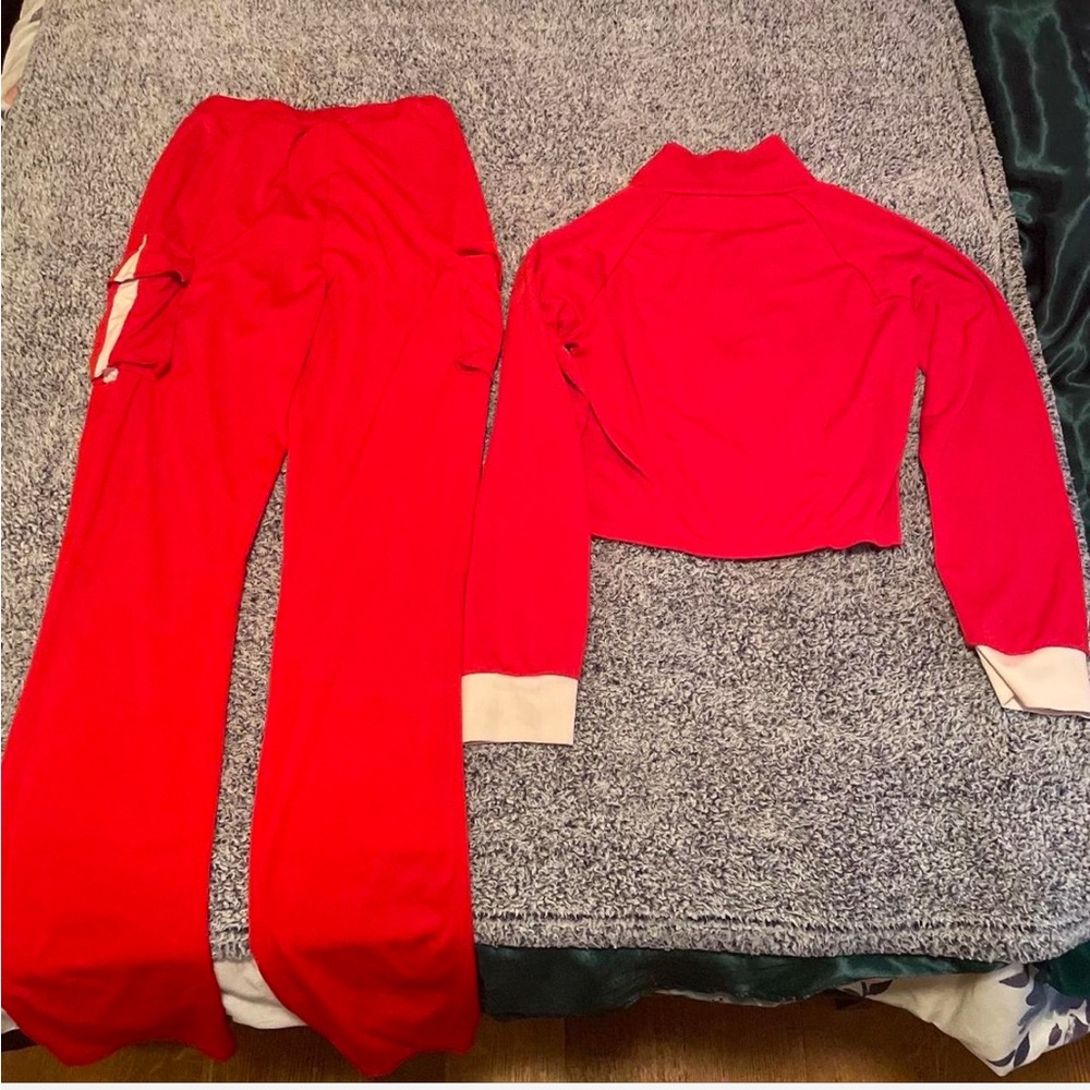 2 piece set - Picture 2 of 2